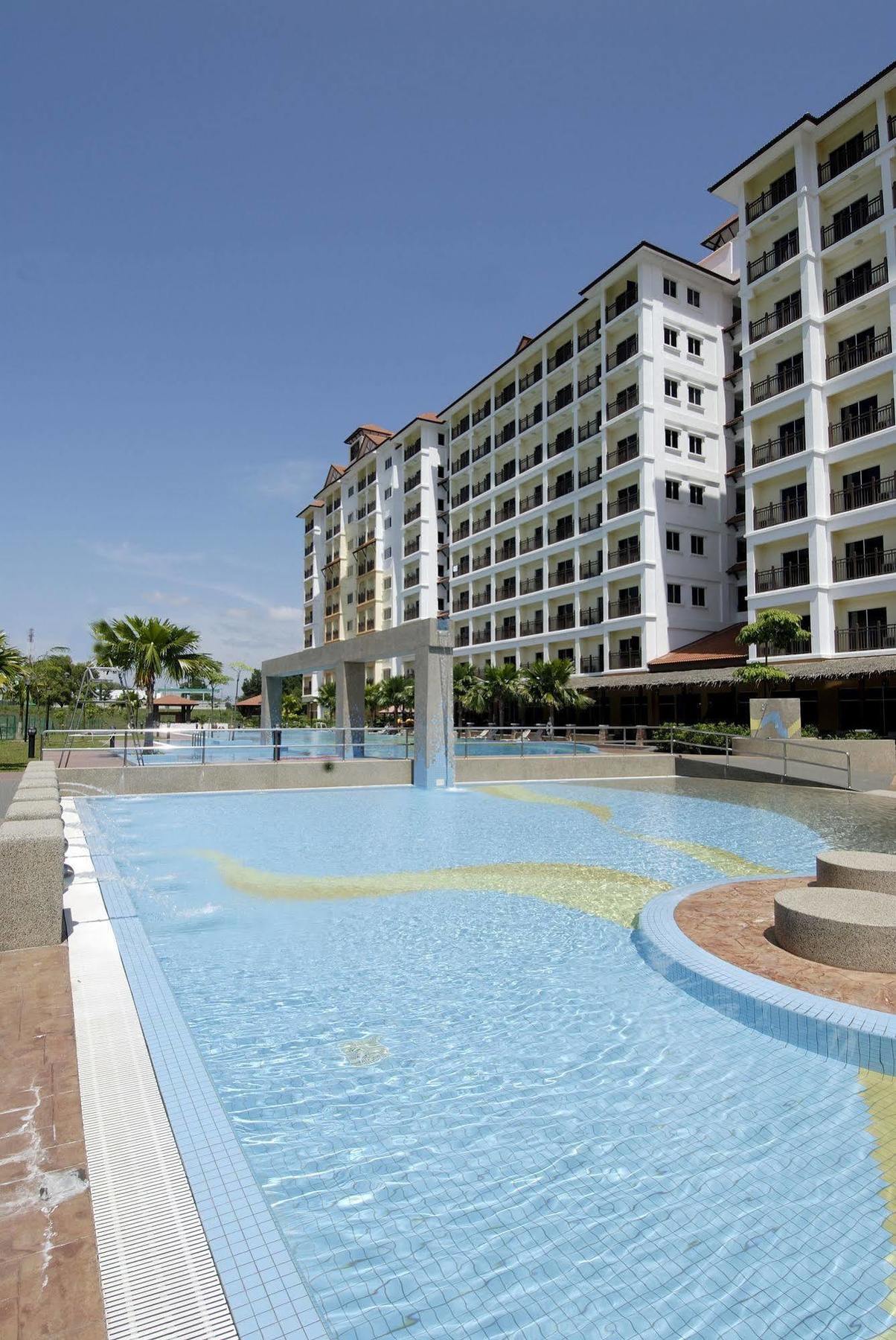 Suria Service Apartment-Hotel Bukit Merah Kültér fotó