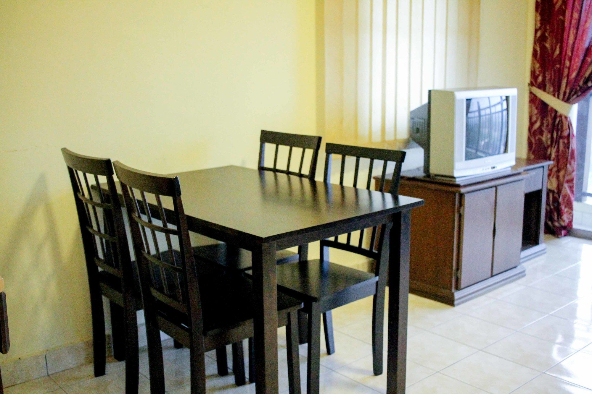 Suria Service Apartment-Hotel Bukit Merah Kültér fotó